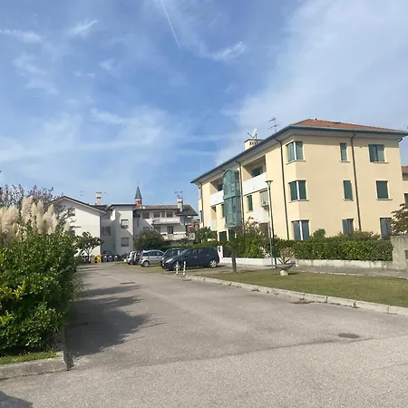Apartman House *